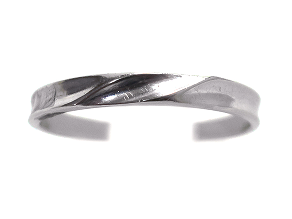 【三重県 菰野町】K18WG ホワイトゴールド ツイストリング 3.4g 買取実績 2025.12