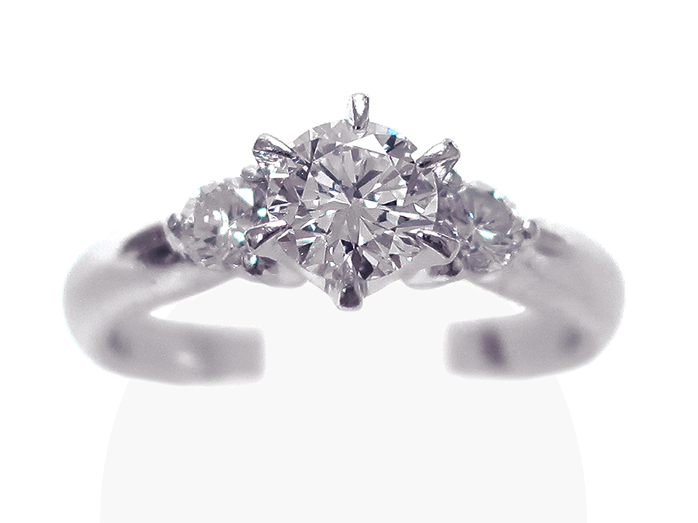 【三重県 鈴鹿市】Pt900 プラチナ ダイヤモンドリング 0.51ct サイドダイヤ 0.21ct 5.1g 買取実績 2026.05